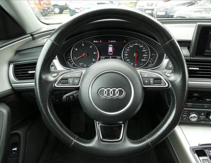 Audi A6 Kombi 2,0 l 140 kw