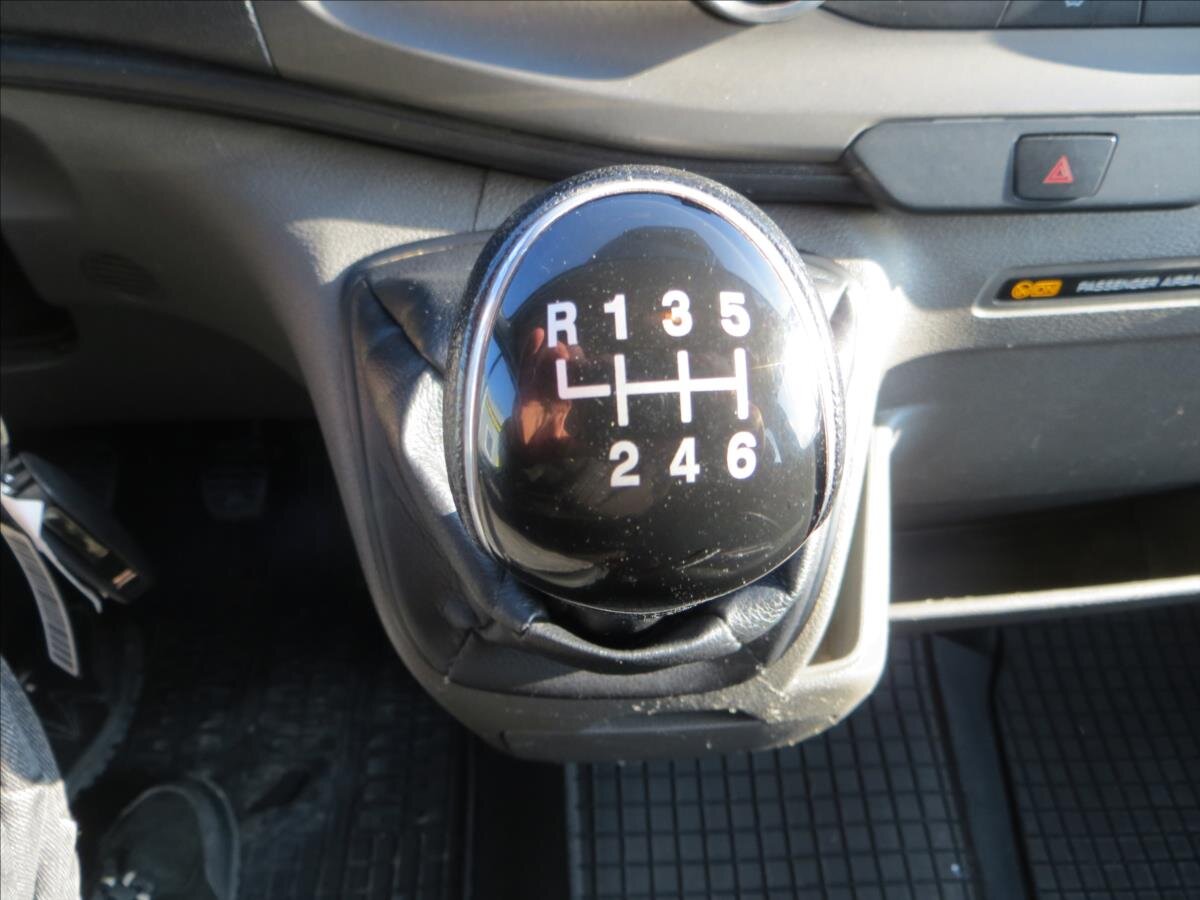 Ford Transit Sklápěč 2,0 l 125 kw