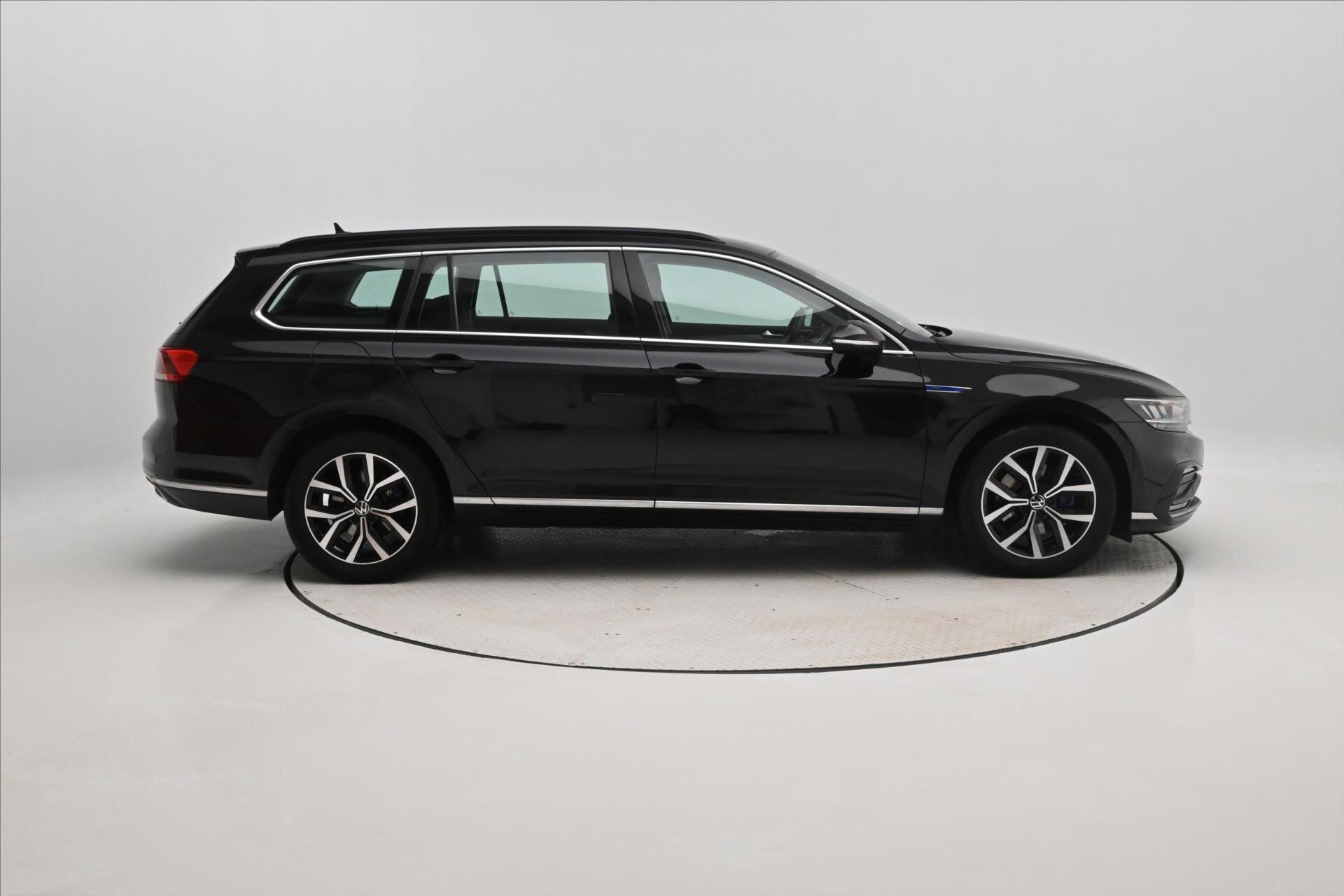 Volkswagen Passat Kombi 1,4 l 115 kw