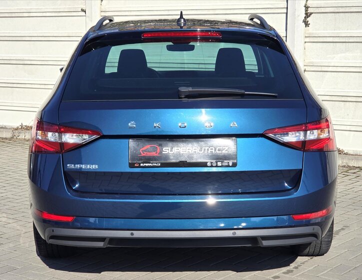 Škoda Superb Kombi 1,5 l 110 kw