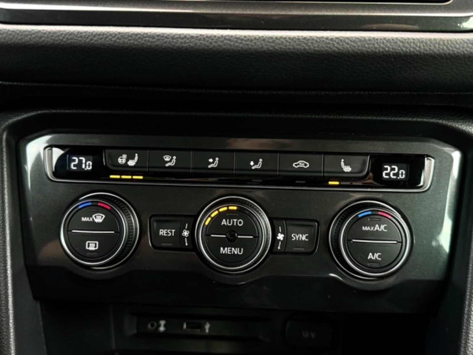 Volkswagen Tiguan 26