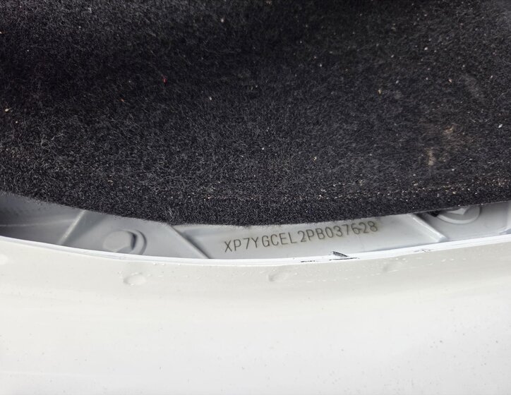 Tesla Model Y SUV / Terénní 0,0 393 kw