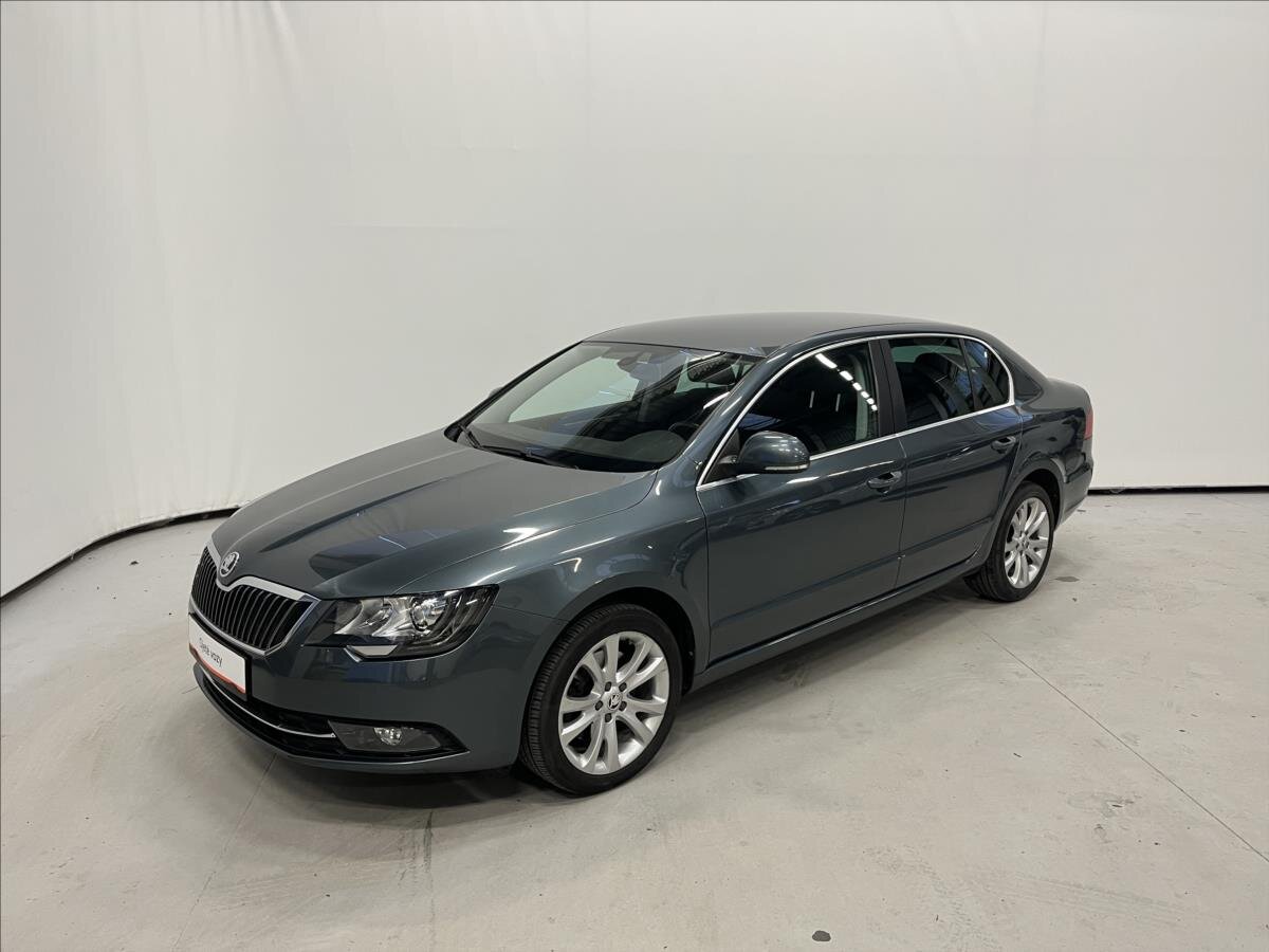Škoda Superb Liftback 2,0 l 103 kw