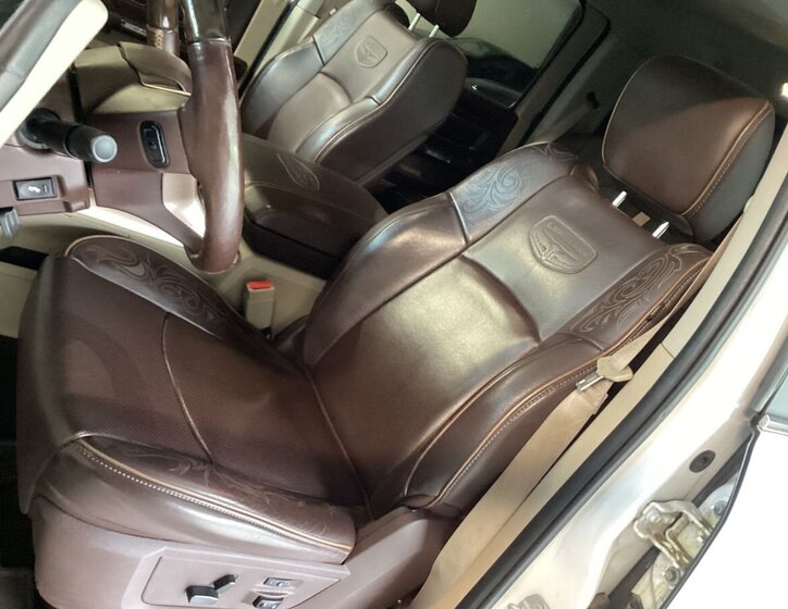 Dodge RAM Pick-up 5,7 l 295 kw