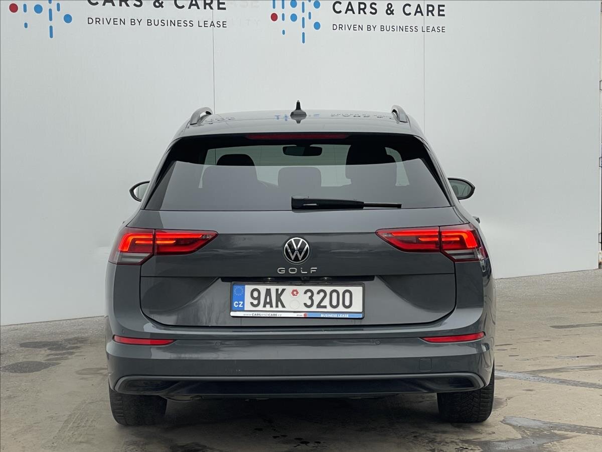 Volkswagen Golf Kombi 1,5 l 96 kw