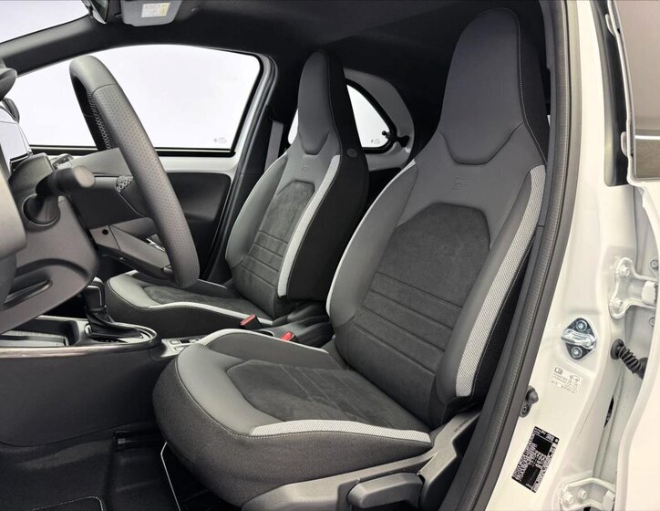 Toyota Aygo Hatchback 1,5 l 85 kw