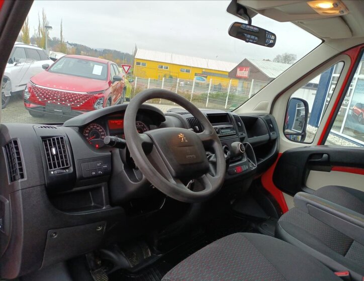 Peugeot Boxer 12
