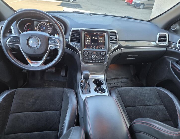 Jeep Grand Cherokee SUV / Terénní 3,0 l 184 kw