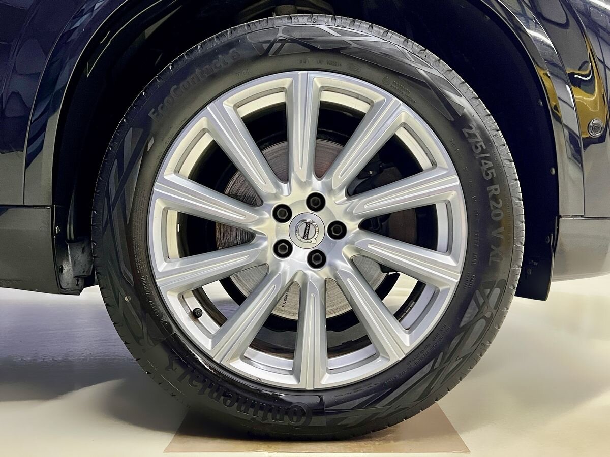 Volvo XC90 SUV 2,0 l 173 kw