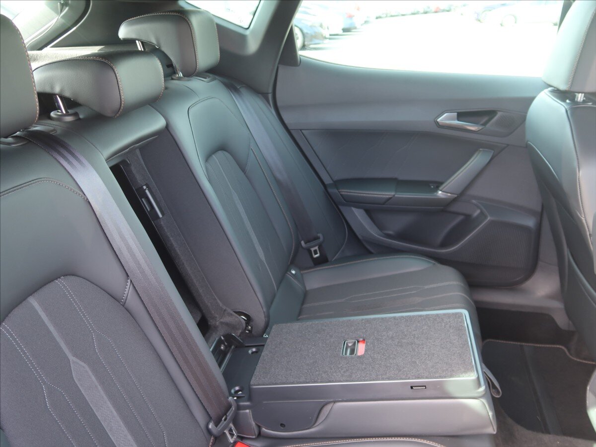 Cupra Formentor SUV / Terénní 1,5 l 110 kw
