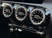 Mercedes-Benz Třídy A Hatchback 1,3 l 118 kw