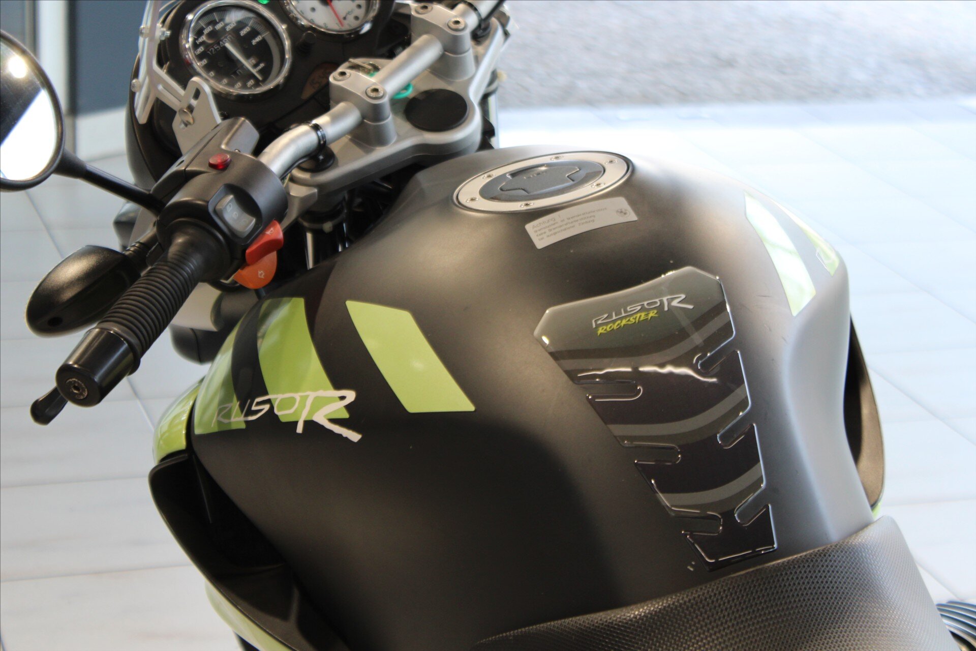 BMW Ostatní Ostatní 1,1 l 62 kw