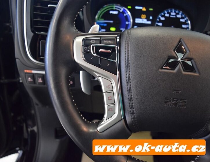 Mitsubishi Outlander SUV 0,0 0