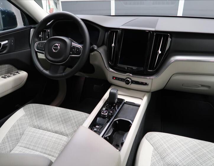 Volvo XC60 16