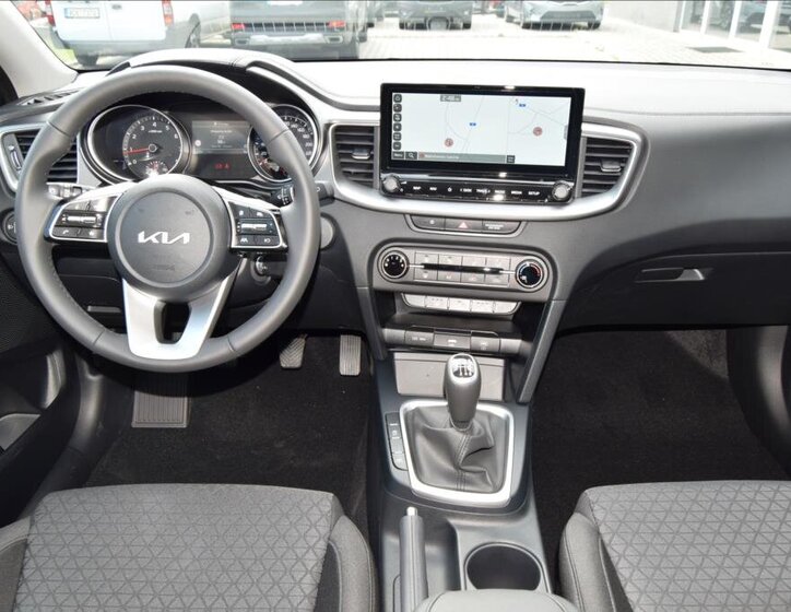 KIA Ceed 5