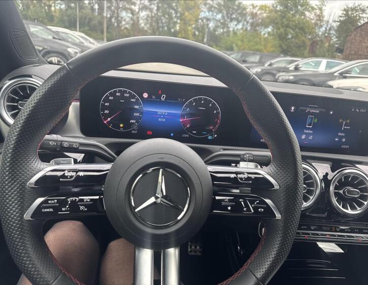 Mercedes-Benz Třídy A 11