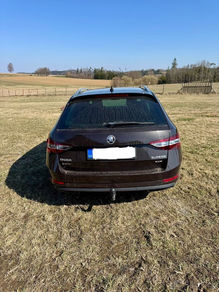 Škoda Superb Kombi 0,0 110 kw