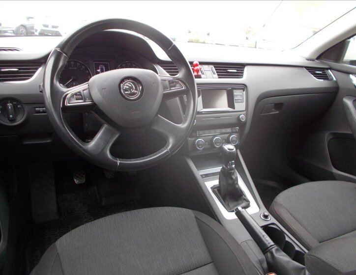 Škoda Octavia Kombi 2,0 l 110 kw