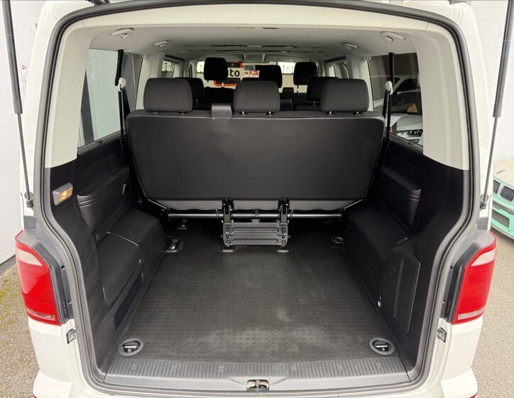 Volkswagen Caravelle MPV 2,0 l 110 kw