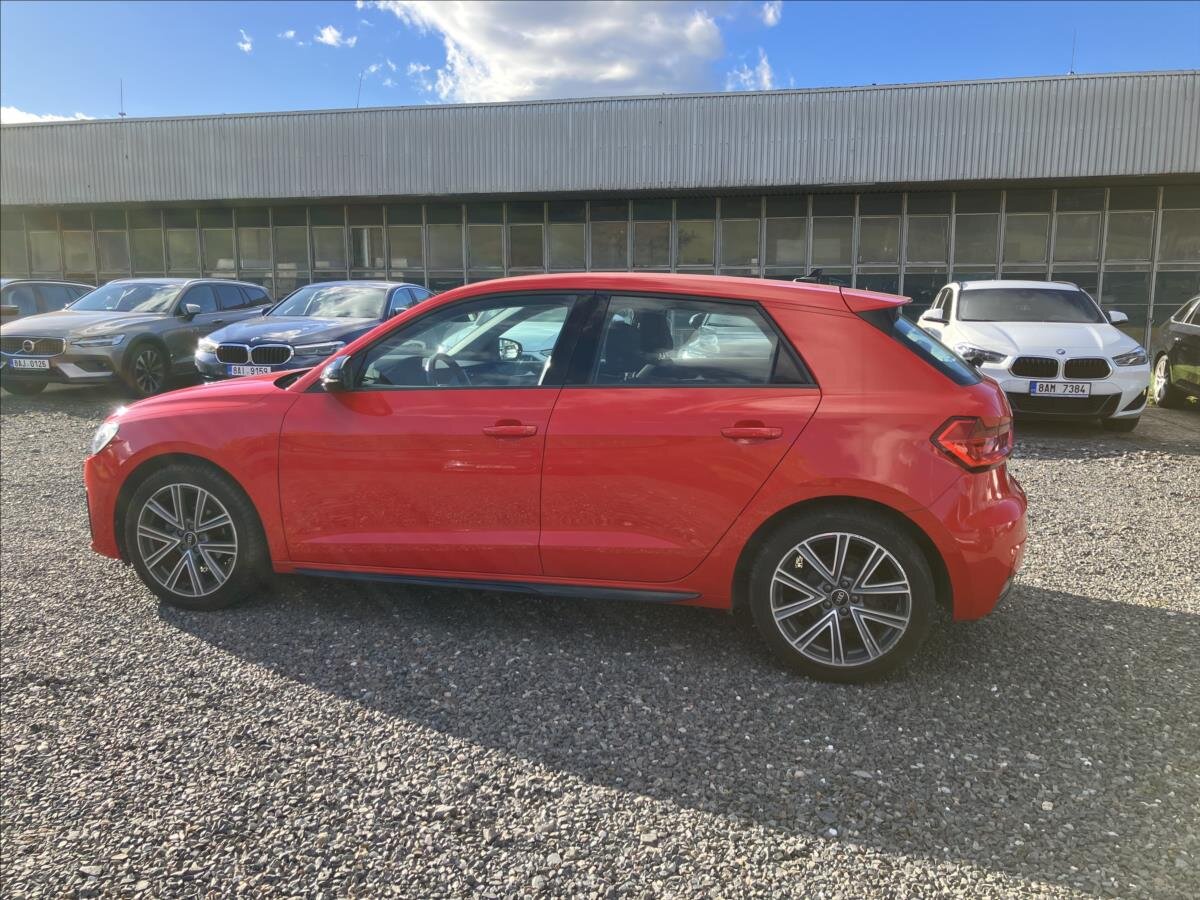 Audi A1 Hatchback 999,0 70 kw