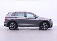 Volkswagen Tiguan 8