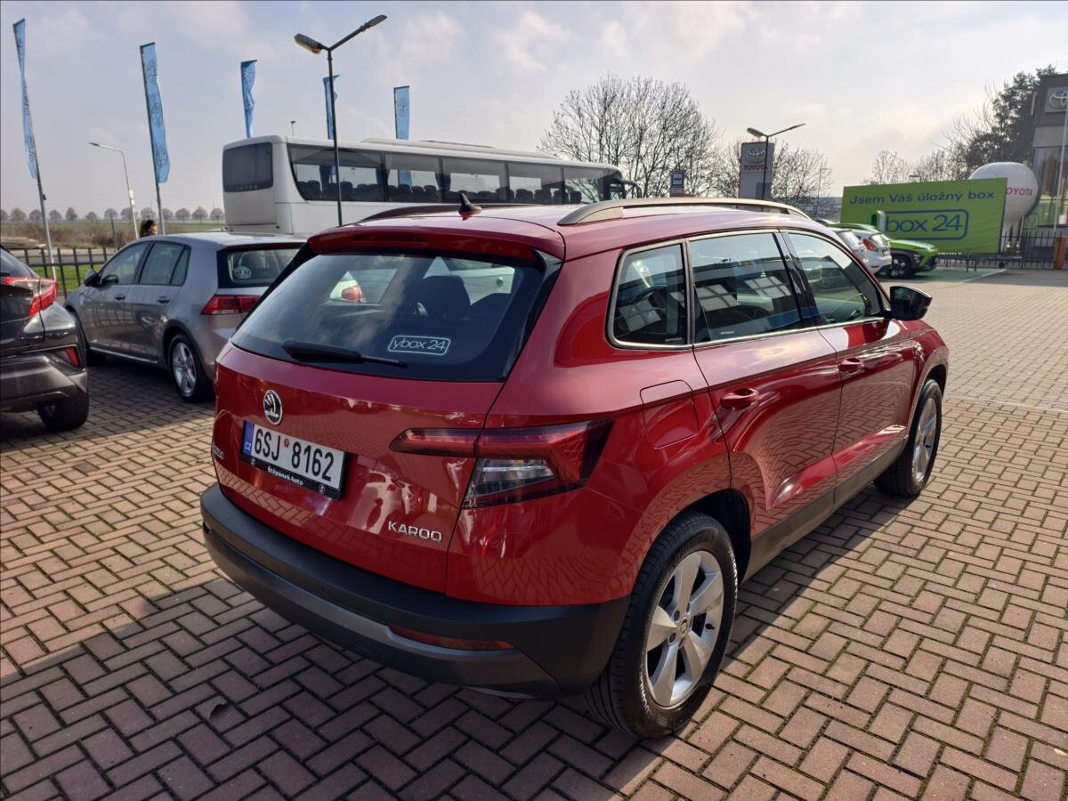 Škoda Karoq SUV / Terénní 1,5 l 110 kw