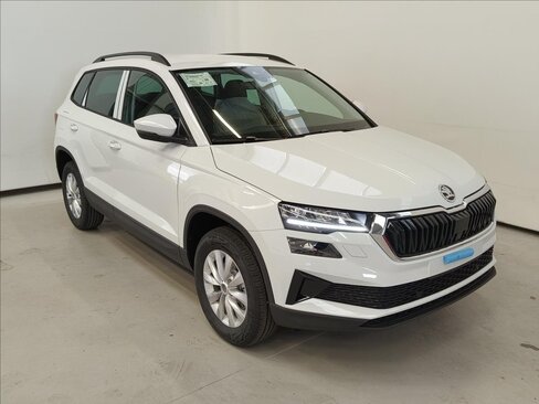 Škoda Karoq SUV 1,5 l 110 kw
