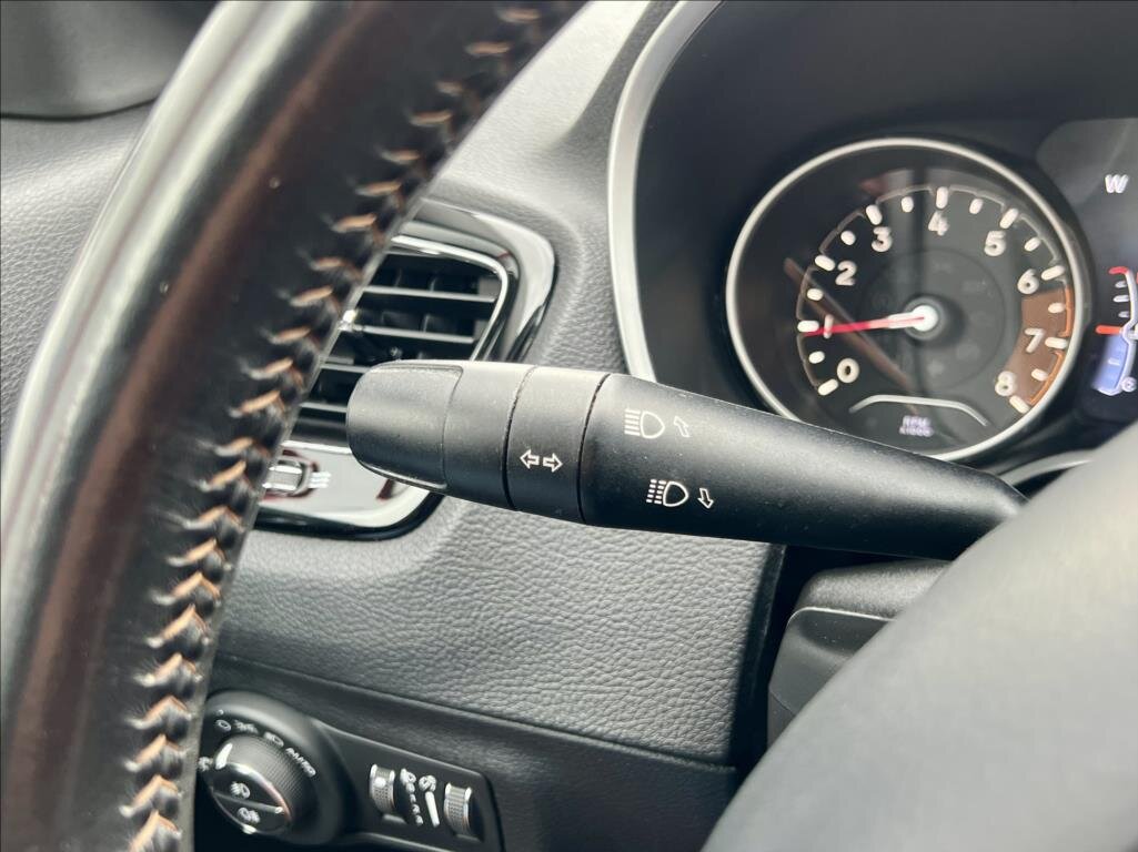 Jeep Compass SUV 1,4 l 103 kw