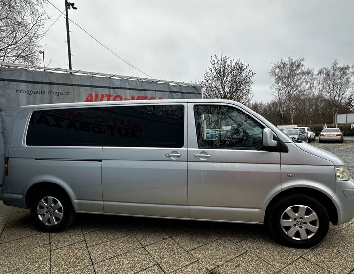 Volkswagen Caravelle 5