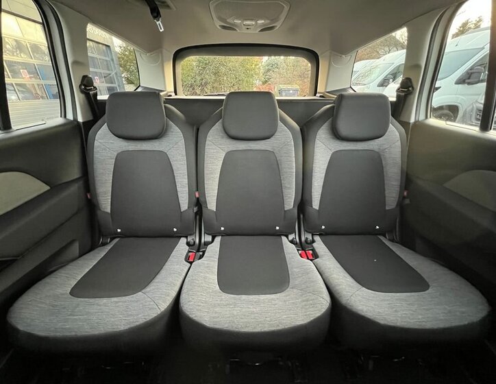 Citroën Grand C4 Picasso MPV 1,6 l 121 kw