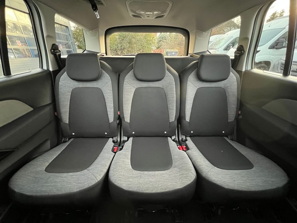 Citroën Grand C4 Picasso MPV 1,6 l 121 kw