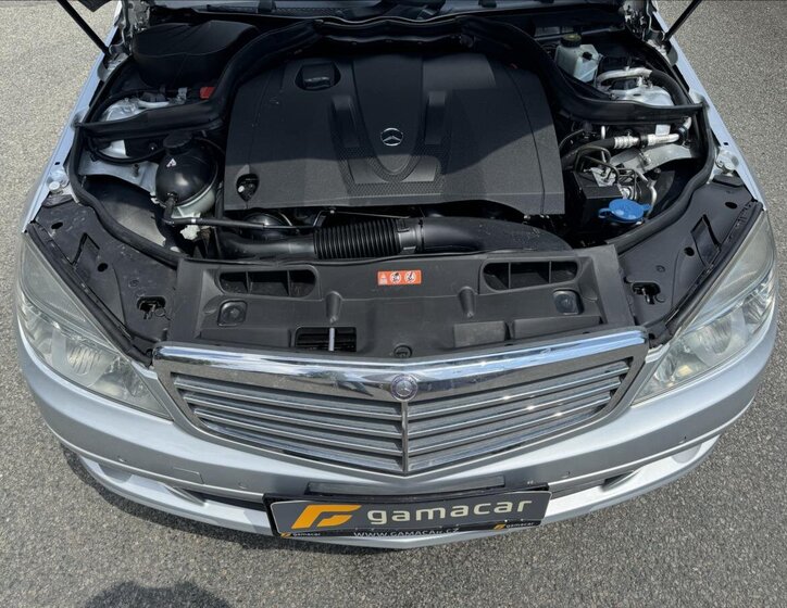Mercedes-Benz Třídy C Kombi 2,1 l 100 kw