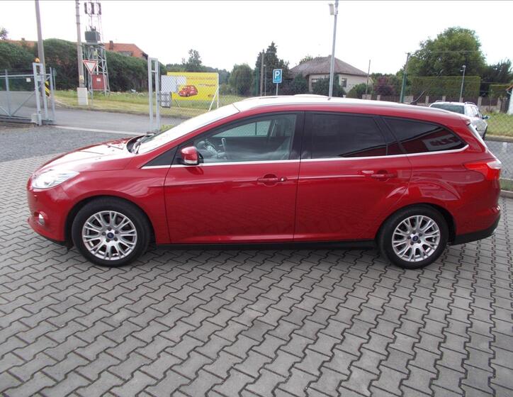 Ford Focus 5