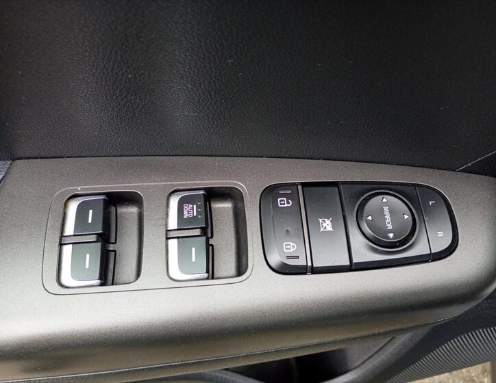 KIA Sportage SUV / Terénní 1,6 l 97 kw