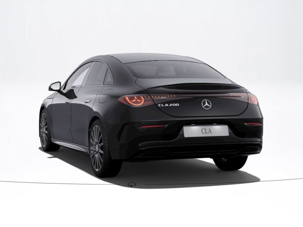 Mercedes-Benz CLA Sedan 1,5 l 22 kw