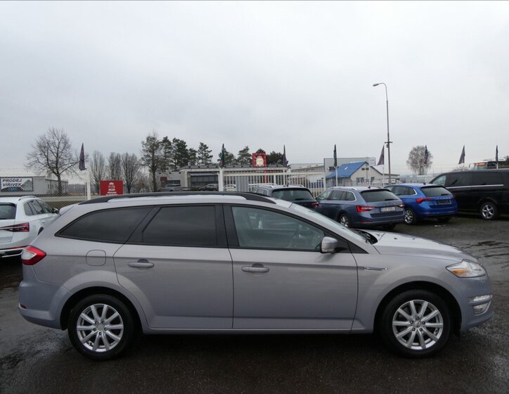 Ford Mondeo Kombi 1,6 l 85 kw