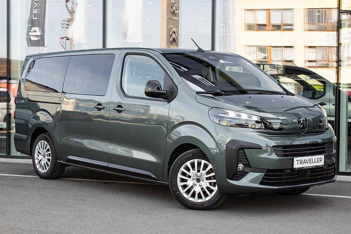 Peugeot Traveller MPV 2,0 l 130 kw