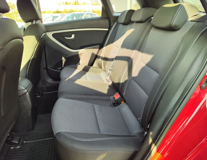 Hyundai i30 Kombi 1,4 l 73 kw