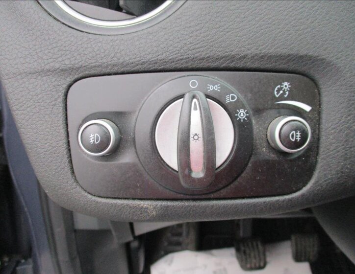 Ford Mondeo Kombi 2,0 l 103 kw