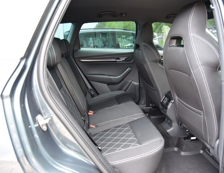 Škoda Karoq SUV / Terénní 1,5 l 110 kw