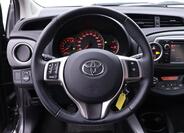 Toyota Yaris 16