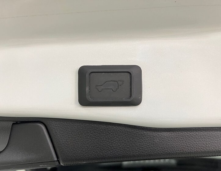 Toyota RAV4 SUV 2,5 l 163 kw