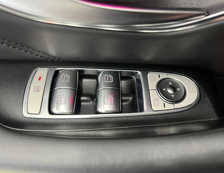 Mercedes-Benz Třídy E 26