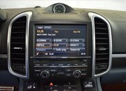 Porsche Cayenne SUV 4,8 l 405 kw