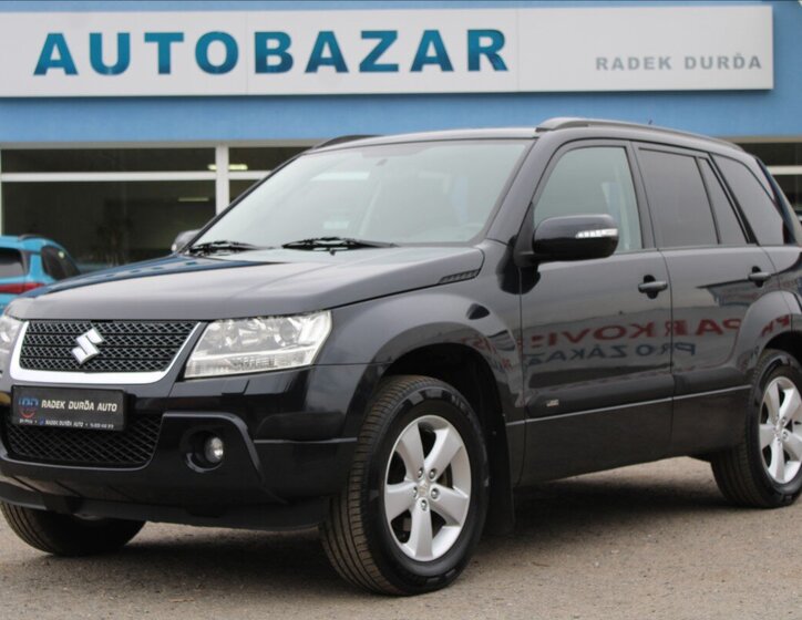 Suzuki Grand Vitara 1