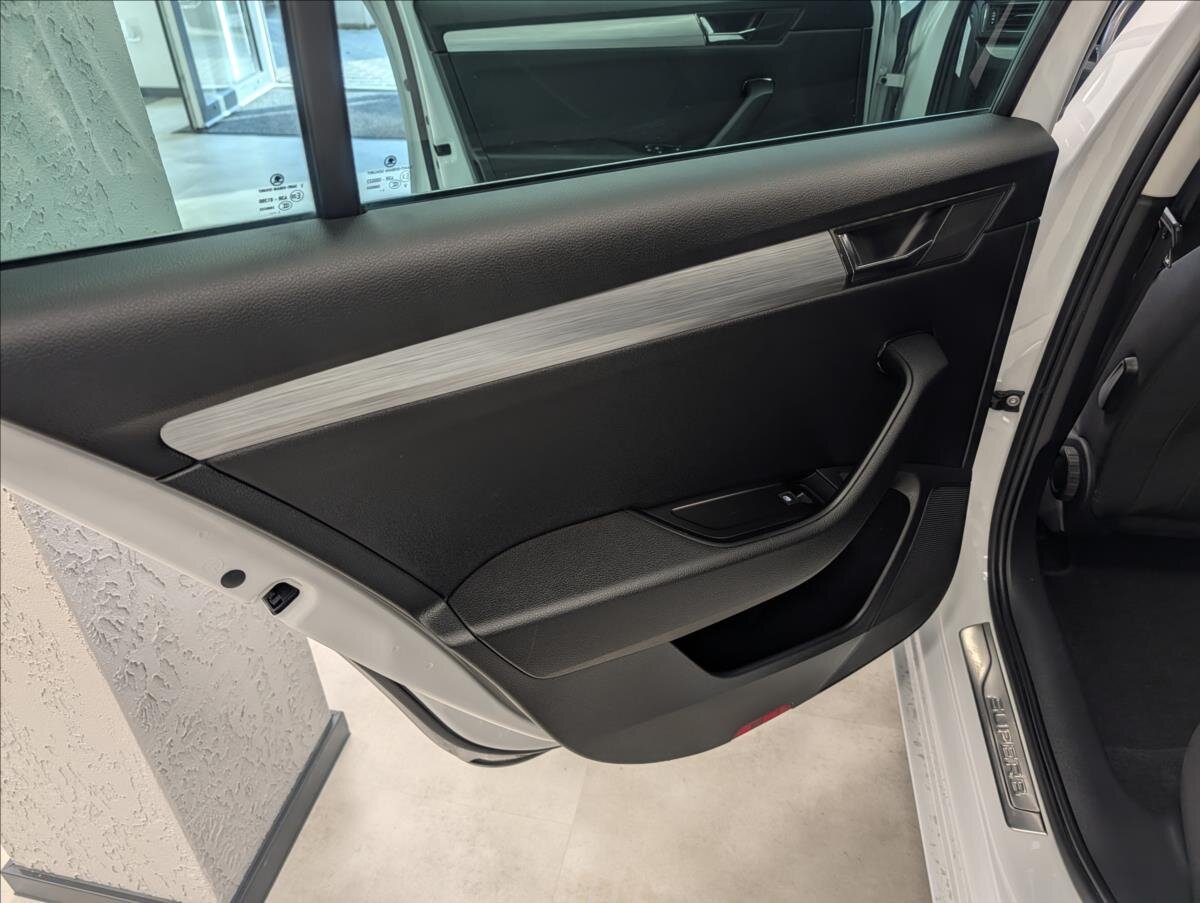 Škoda Superb Kombi 2,0 l 110 kw