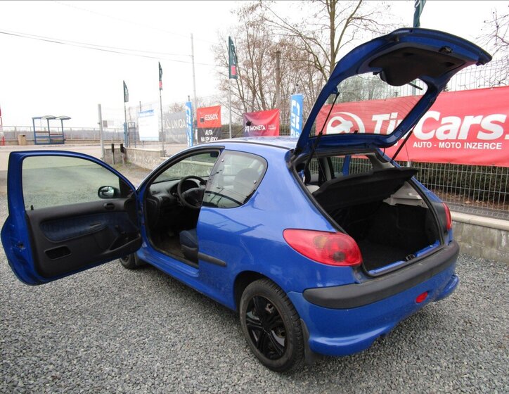Peugeot 206 Hatchback 1,1 l 44 kw