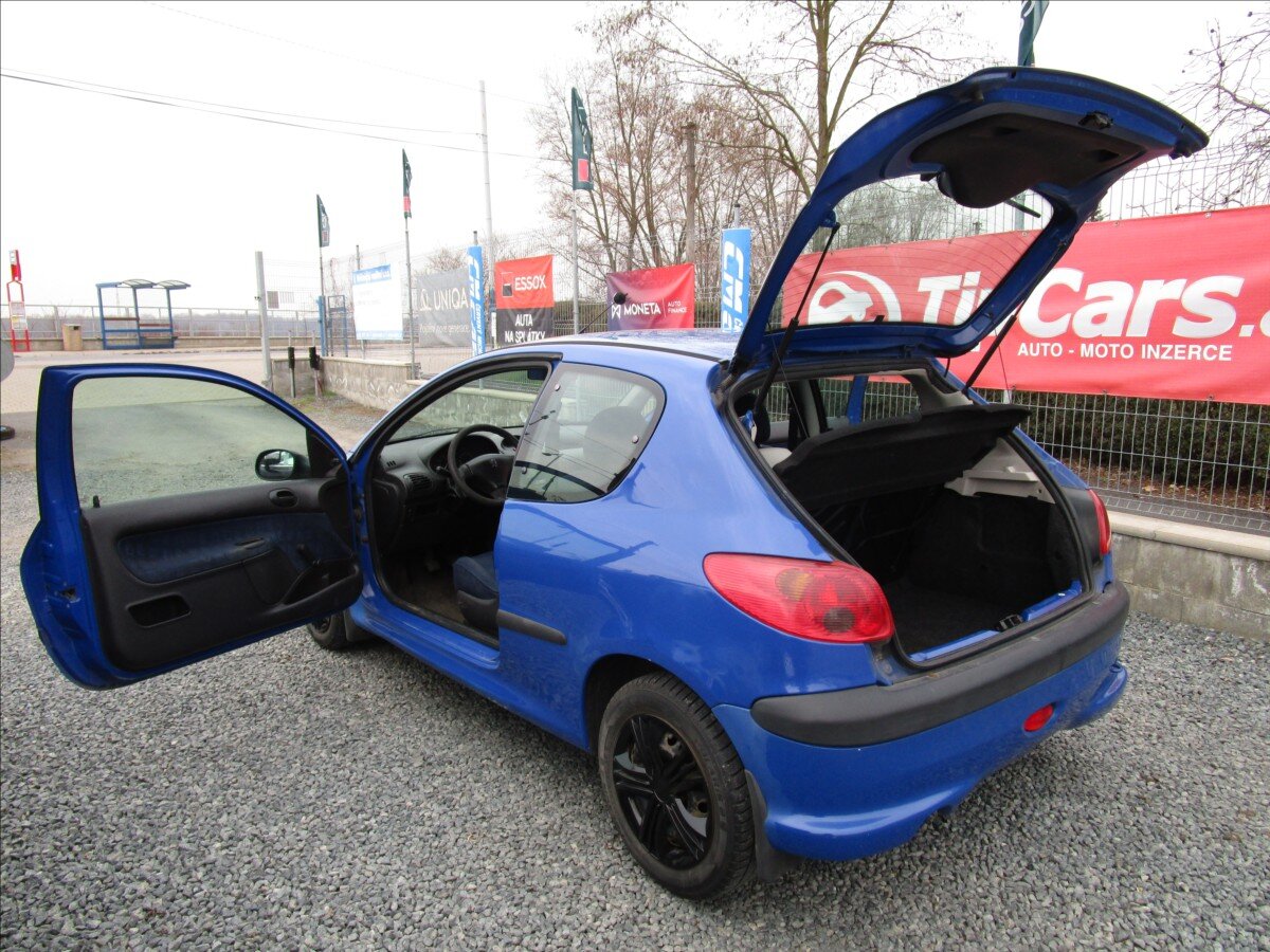 Peugeot 206 Hatchback 1,1 l 44 kw