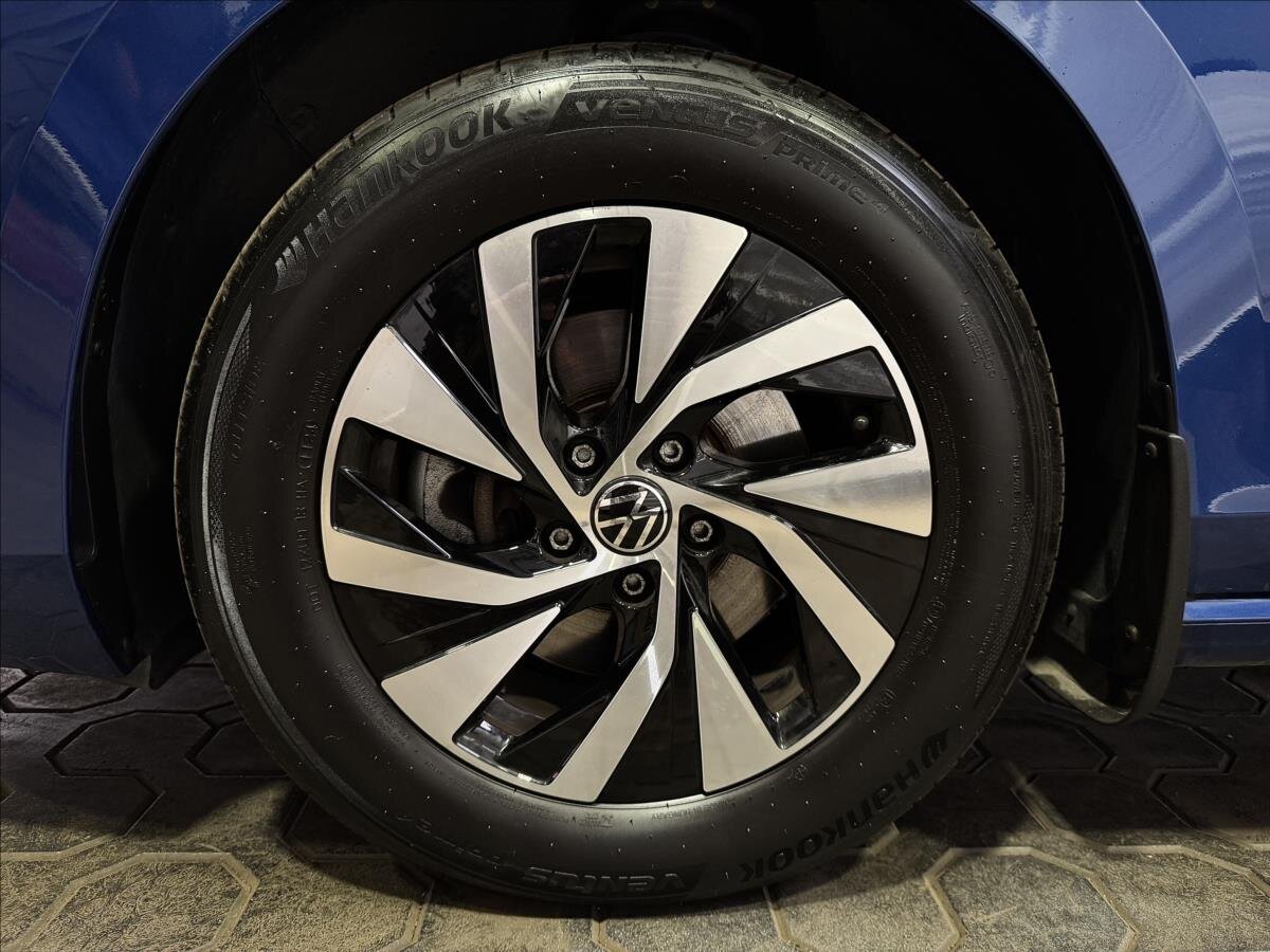 Volkswagen Passat Kombi 1,5 l 110 kw