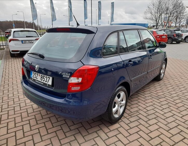 Škoda Fabia Kombi 1,6 l 66 kw